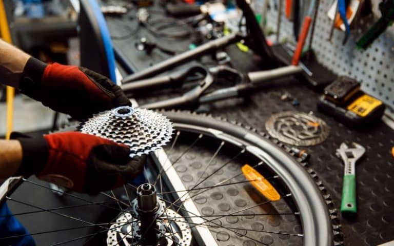 10 Speed Chain On 11 Speed Cassette! (Must Know This)