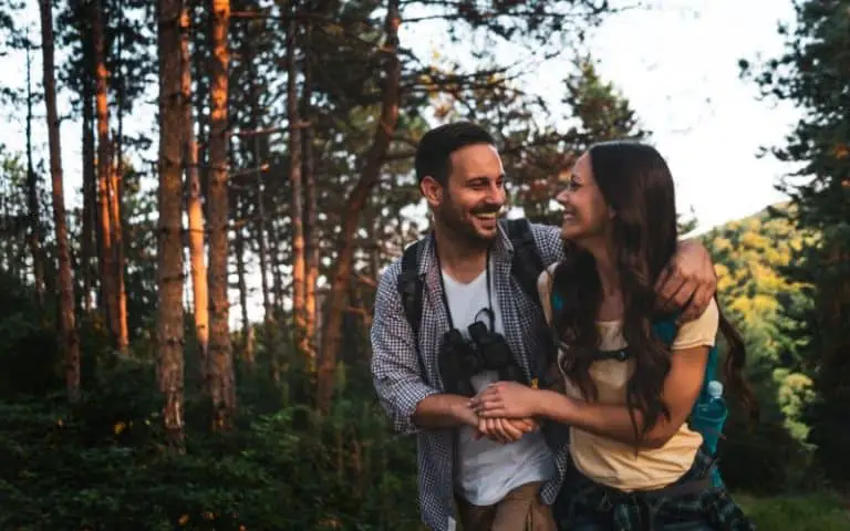 Is Hiking A Date Or Hanging Out? (All You Need To Know)