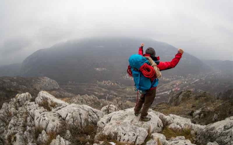 How Big a Backpack Do I Need for a Three to Five-Day Hike