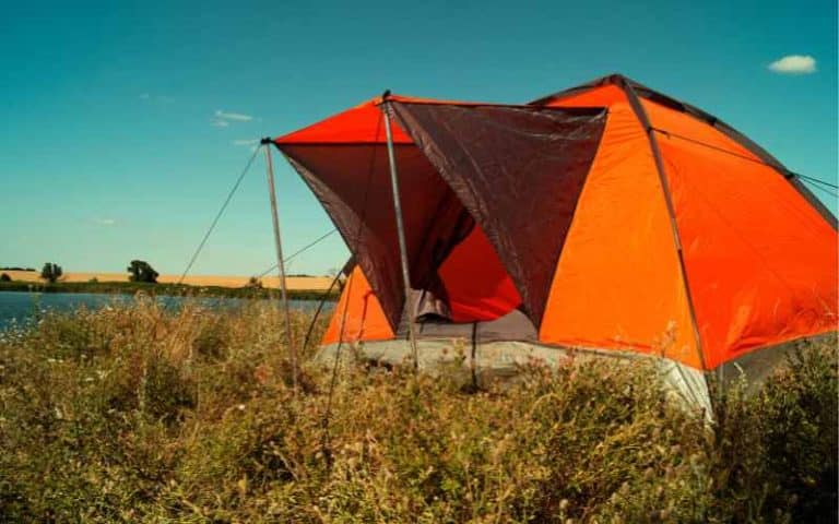 How Heavy Should a Hiking Tent Be