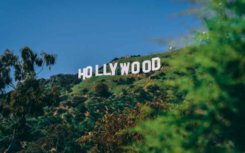 Which Hike to Hollywood Sign